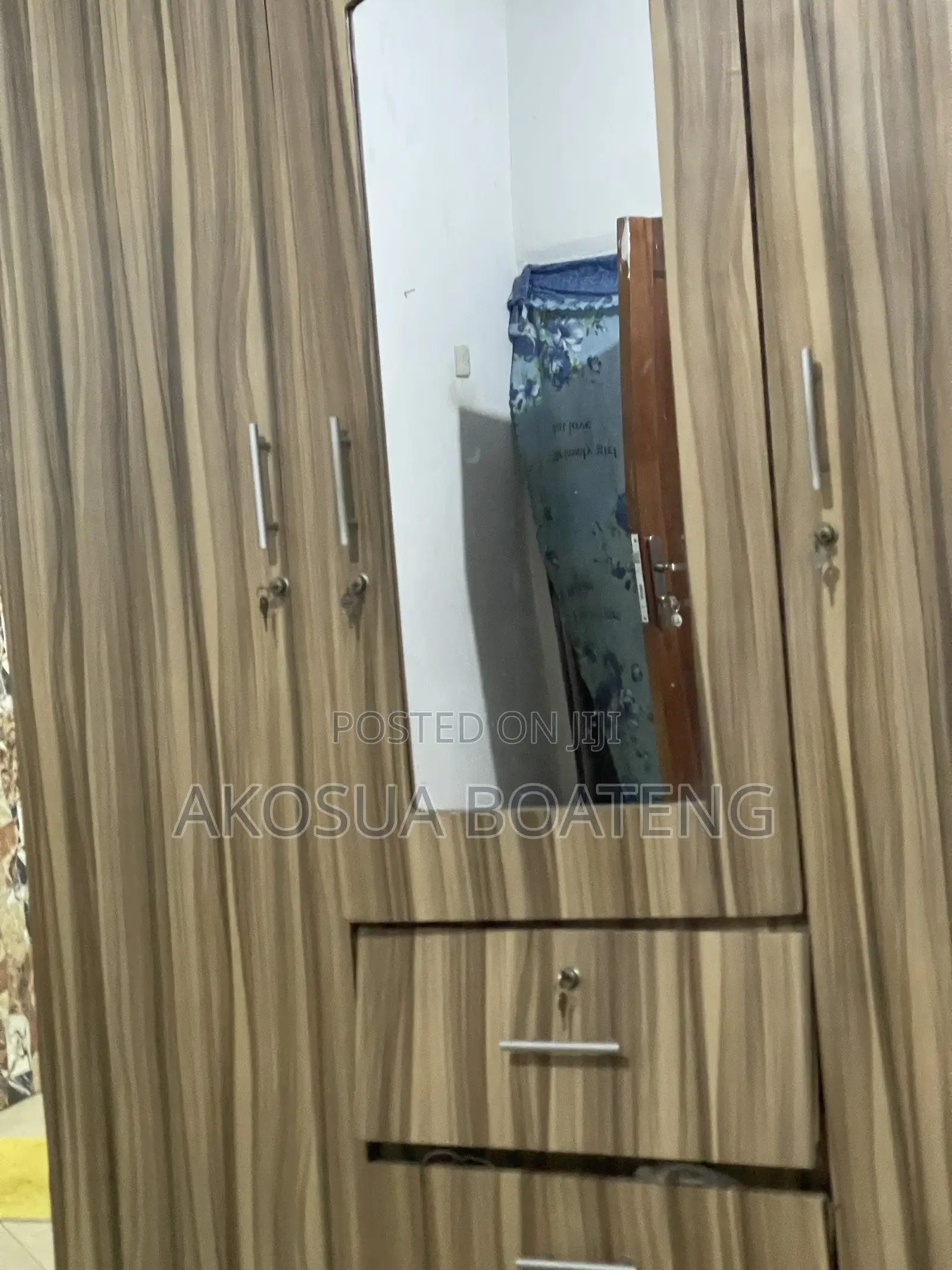 3 in 1 Wardrobe for Sale - Kumasi