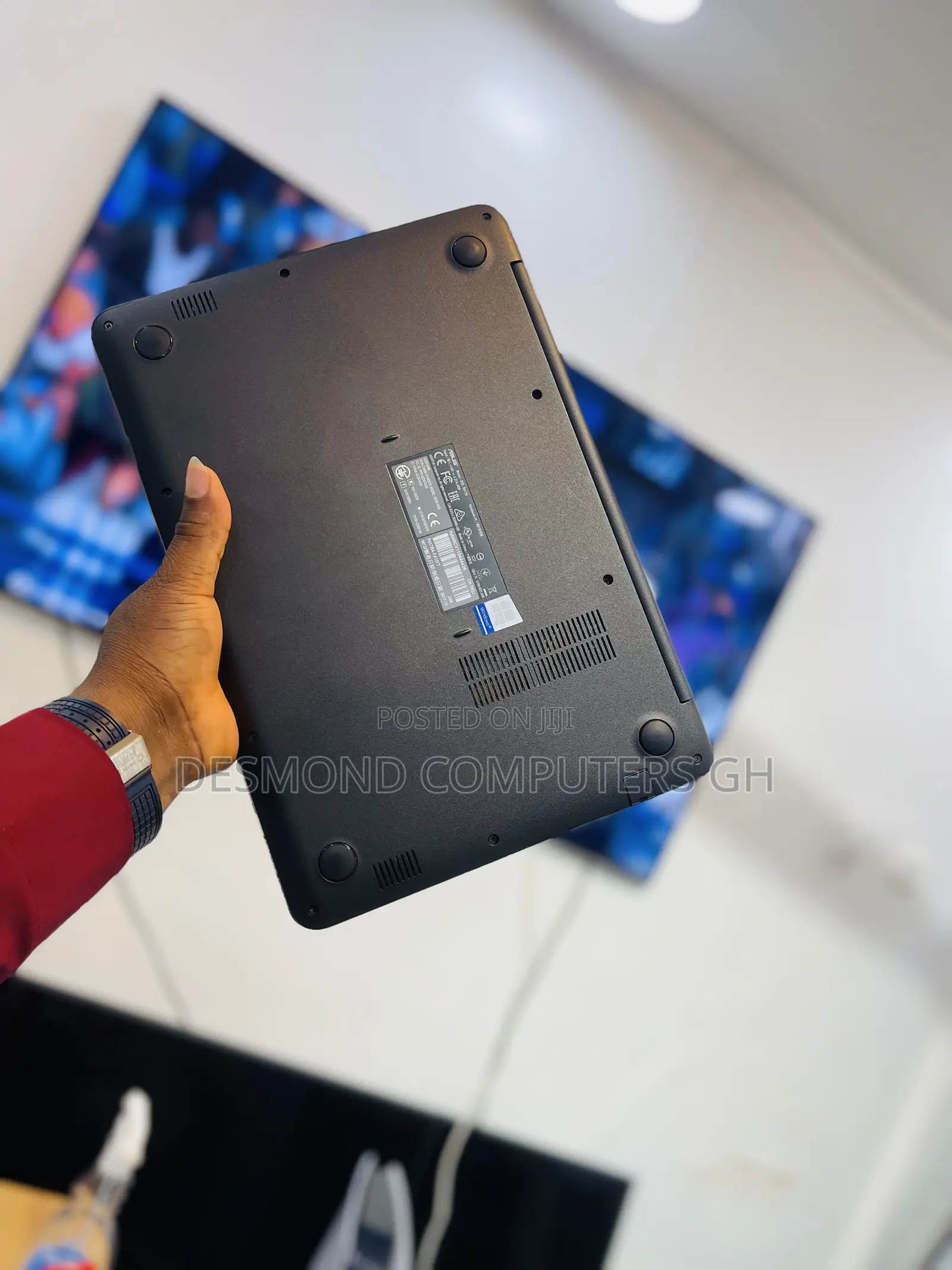 Laptop Asus E402SA 8GB AMD SSD 256GB