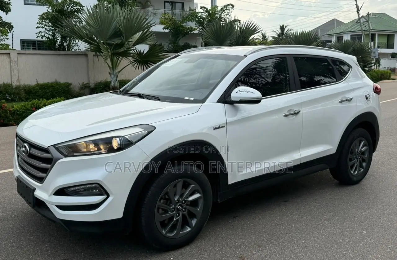 Hyundai Tucson Limited AWD 2016 White