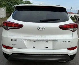 Hyundai Tucson Limited AWD 2016 White