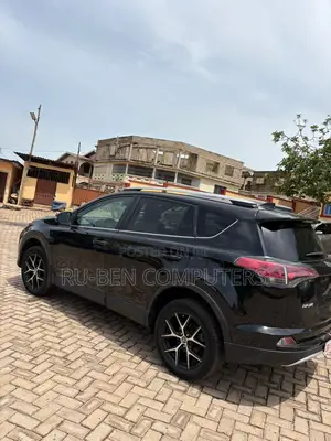 Toyota RAV4 SE 4dr SUV AWD (2.5L 4cyl 6A) 2018 Black