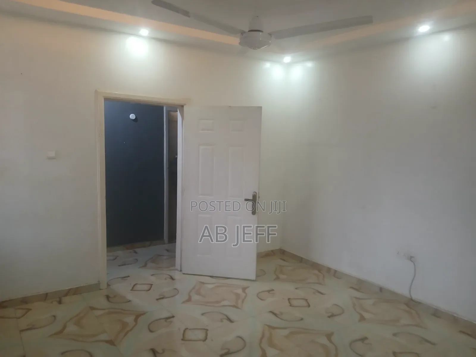 2bdrm Apartment in Ipt Container, Kumasi Metropolitan for rent