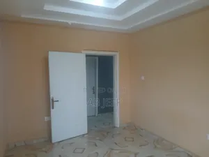 2bdrm Apartment in Ipt Container, Kumasi Metropolitan for rent