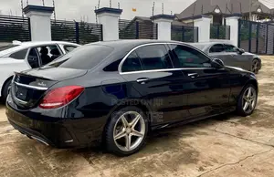 Mercedes-Benz C300 Sport 4Matic Sedan AWD (2.0L 4cyll 7A) 2016 Black