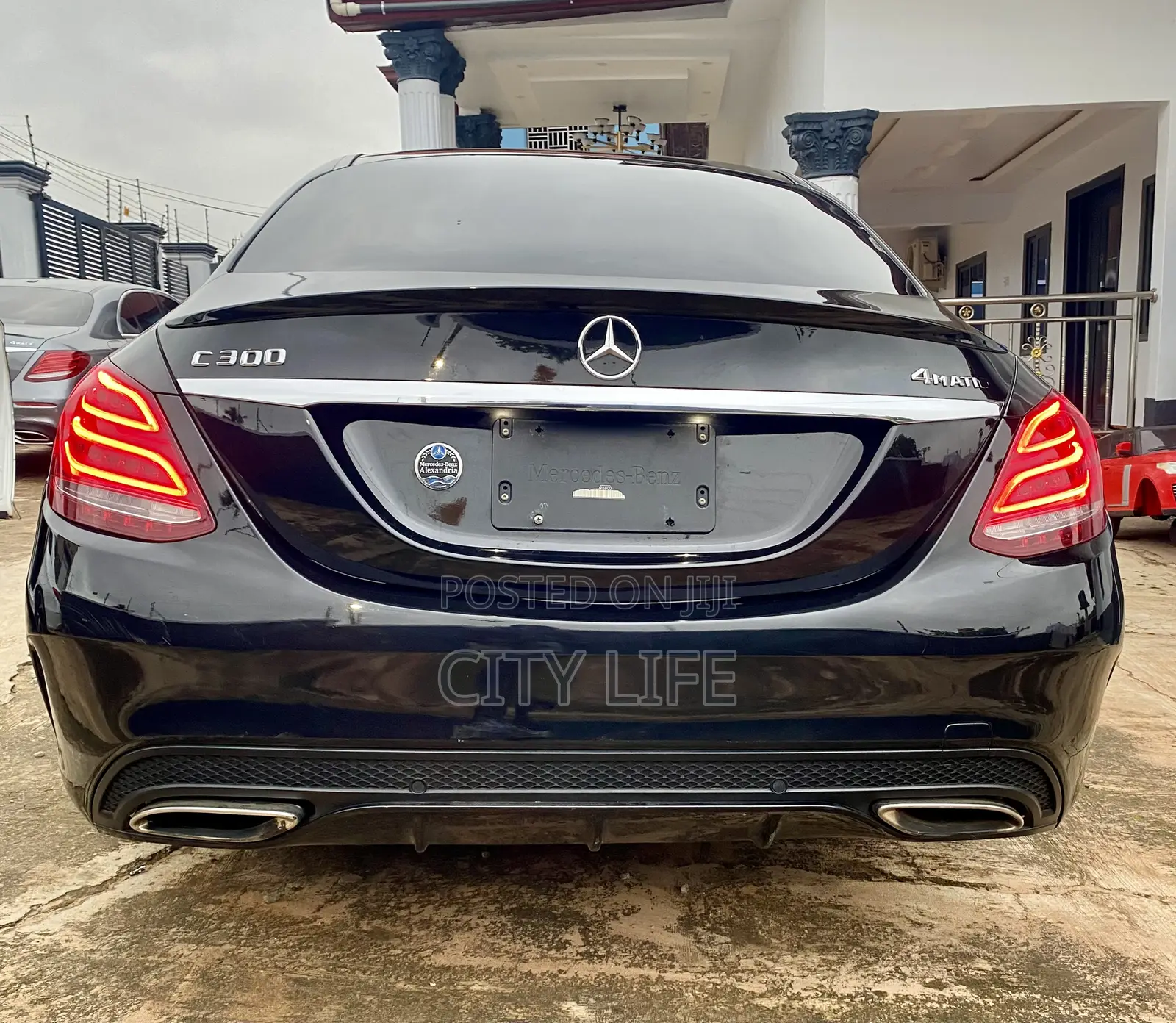 Mercedes-Benz C300 Sport 4Matic Sedan AWD (2.0L 4cyll 7A) 2016 Black
