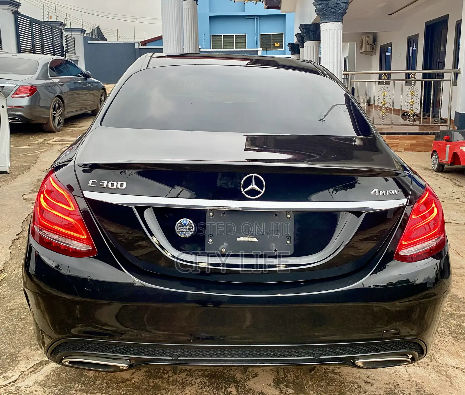 Mercedes-Benz C300 Sport 4Matic Sedan AWD (2.0L 4cyll 7A) 2016 Black