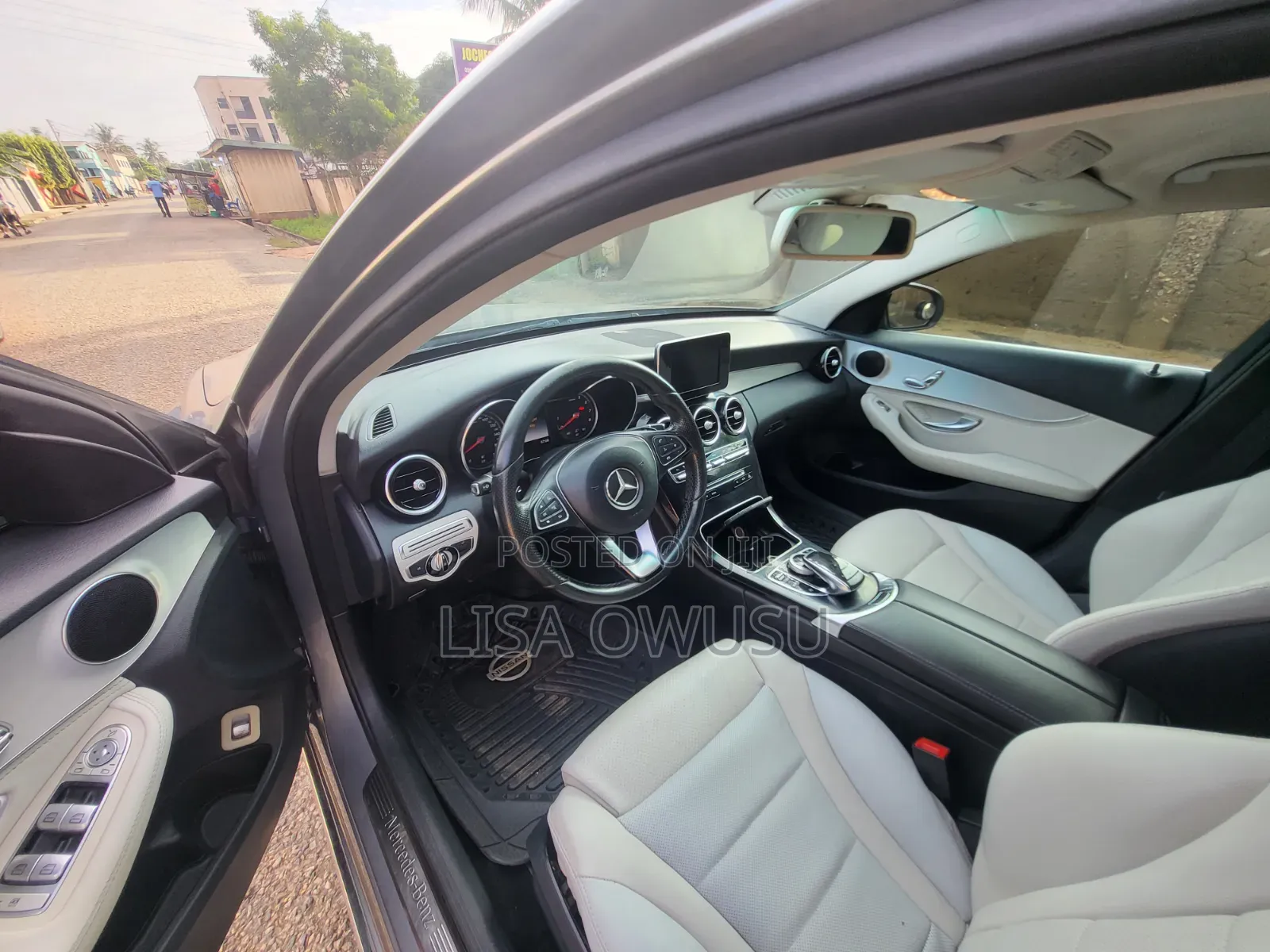Mercedes-Benz C300 Base Sedan RWD (2.0L 4cyl 7A) 2016 Gray