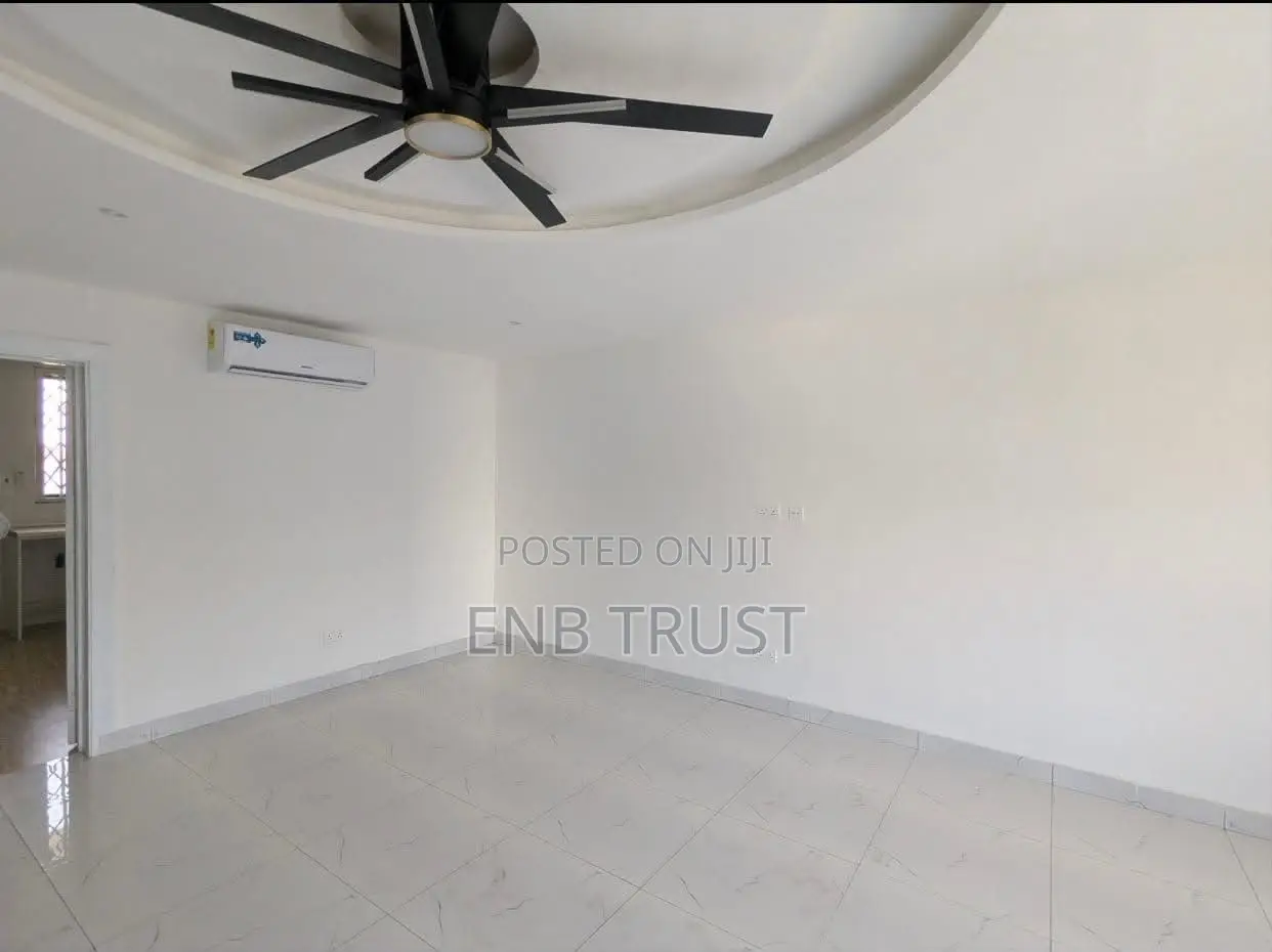 3bdrm Apartment in Achimota, Mile 7 for rent