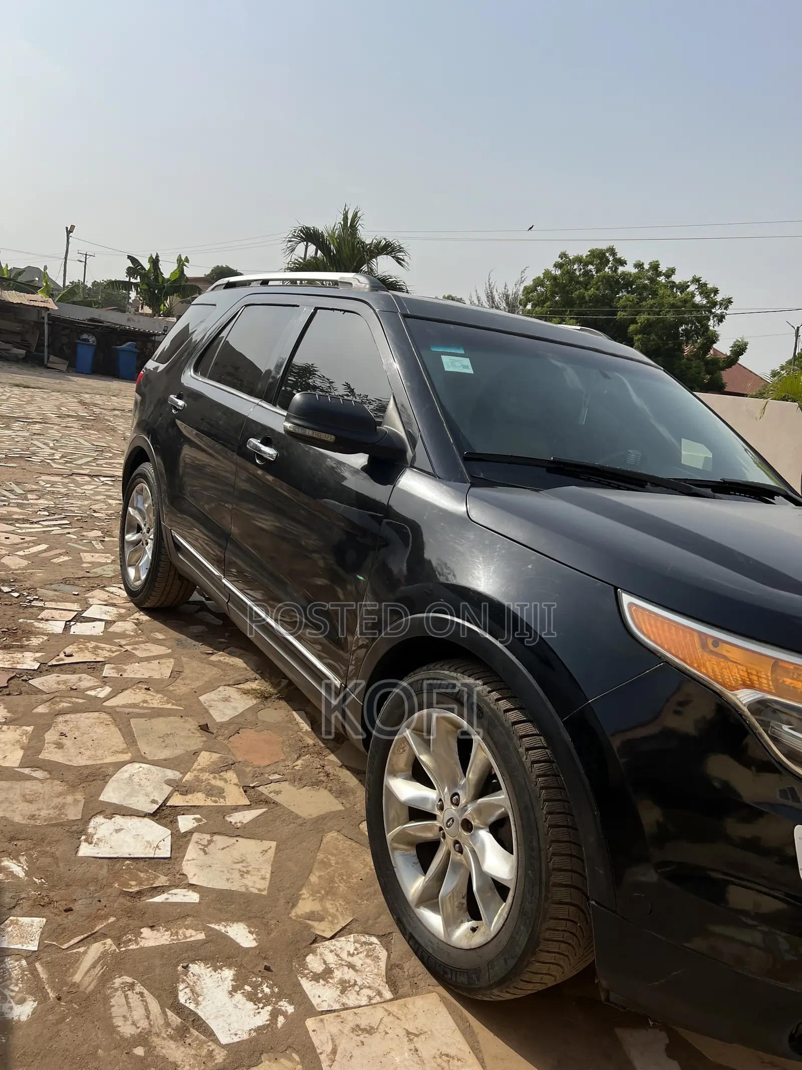 Ford Explorer XLT 4dr 4x4 (3.5L 6cyl 6A) 2012 Black