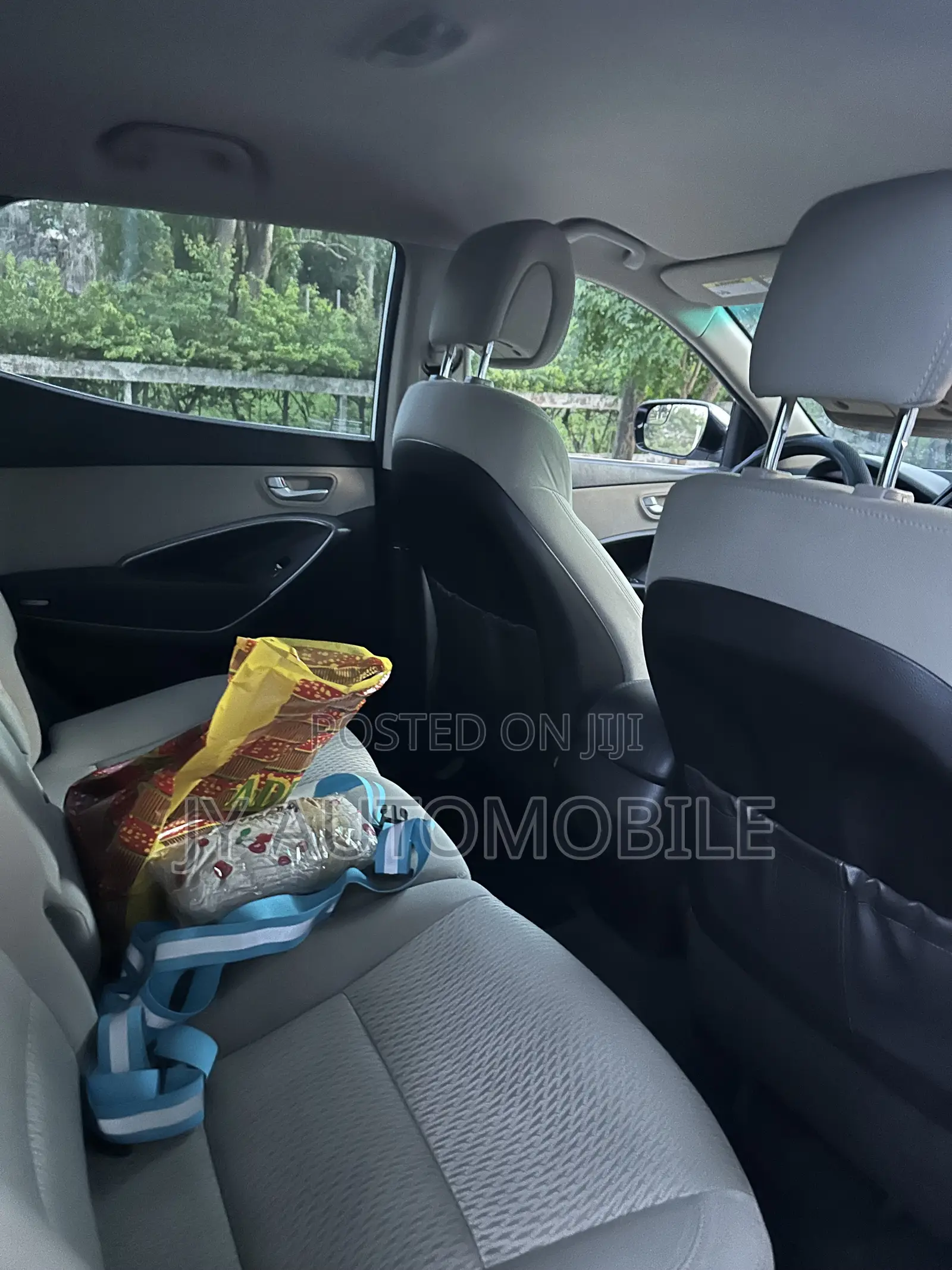 Hyundai Santa Fe 2017 White