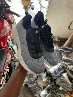 Trainers Shoes