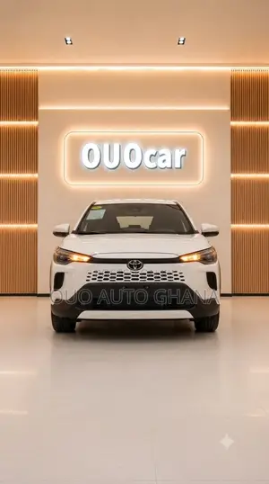 Toyota Corolla Cross XLE 2025 White