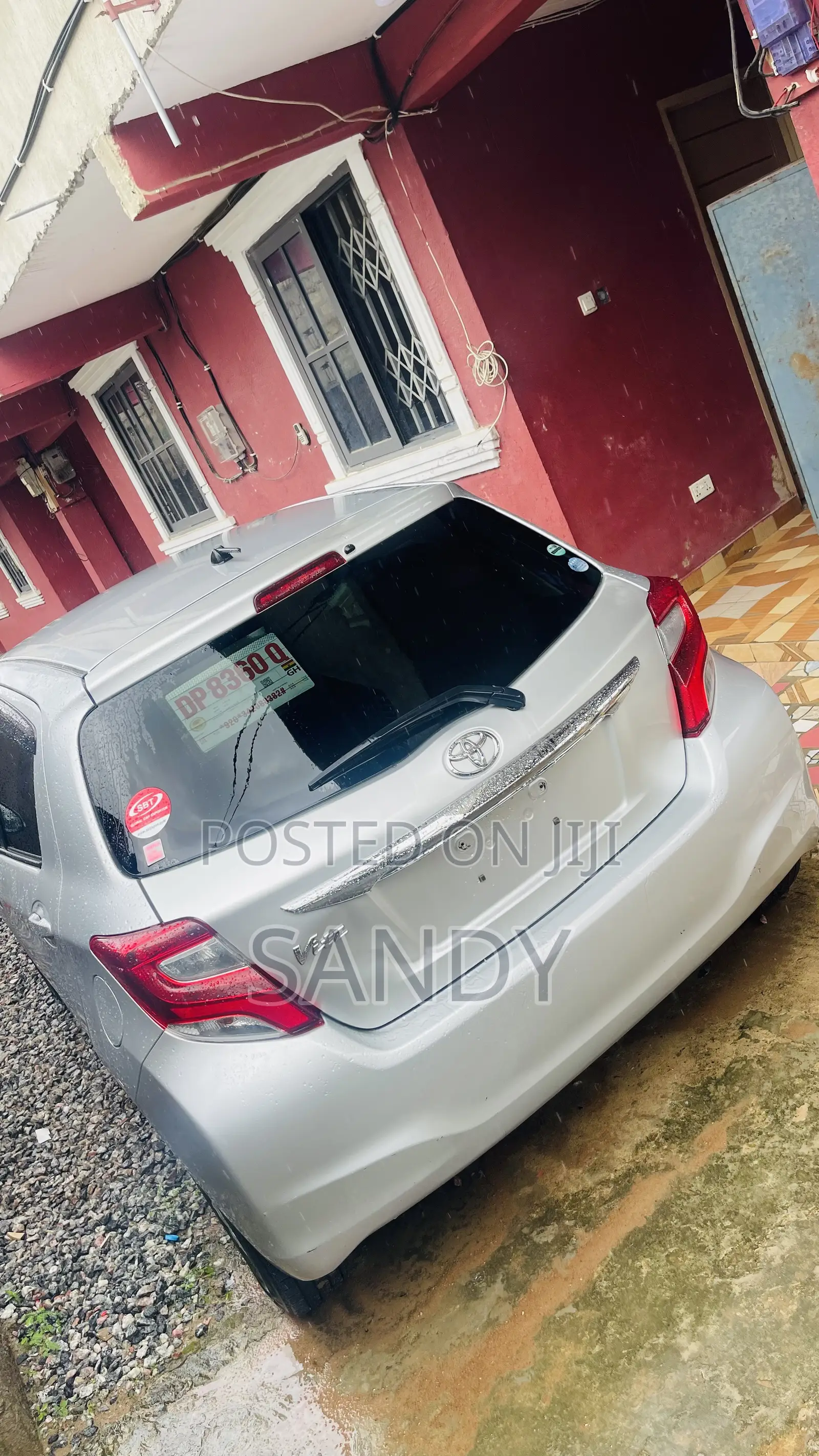 Toyota Vitz 1.3 FWD 3dr 2015 Gray