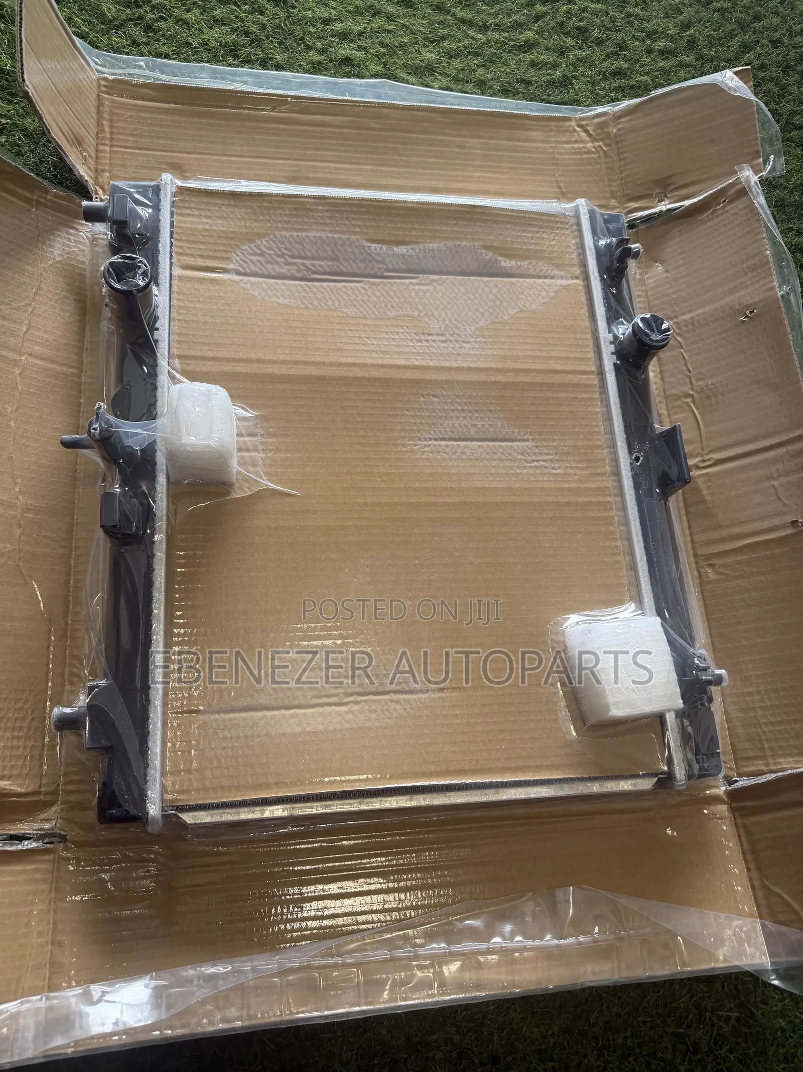 Toyota Vitz Radiator Tank 2005 2006 2007 2008 2009 2010 2011