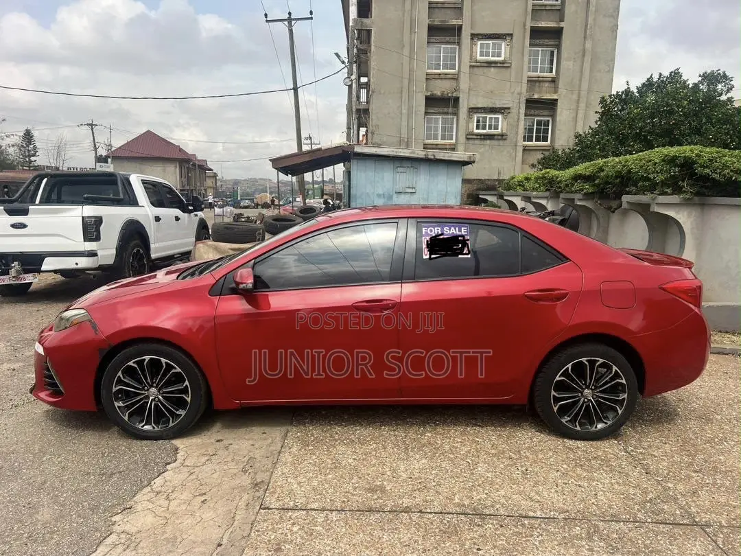 Toyota Corolla S 4dr Sedan (1.8L 4cyl CVT) 2014 Red