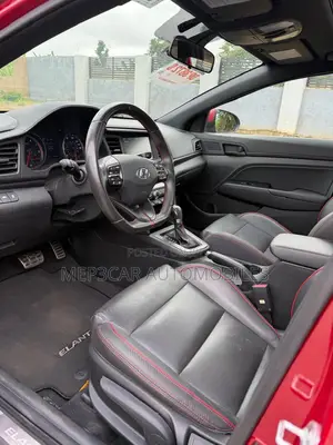 Hyundai Elantra Sport 2020 Red
