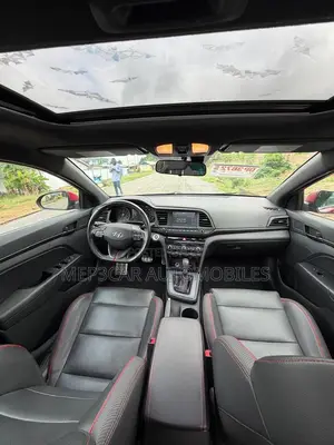 Hyundai Elantra Sport 2020 Red