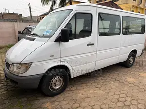 Mercedes-Benz Sprinter 2005 White