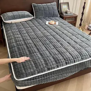 Ultra Soft Fitted Bed Covers ( 1 Fitted Cover 2 Pillowcases)