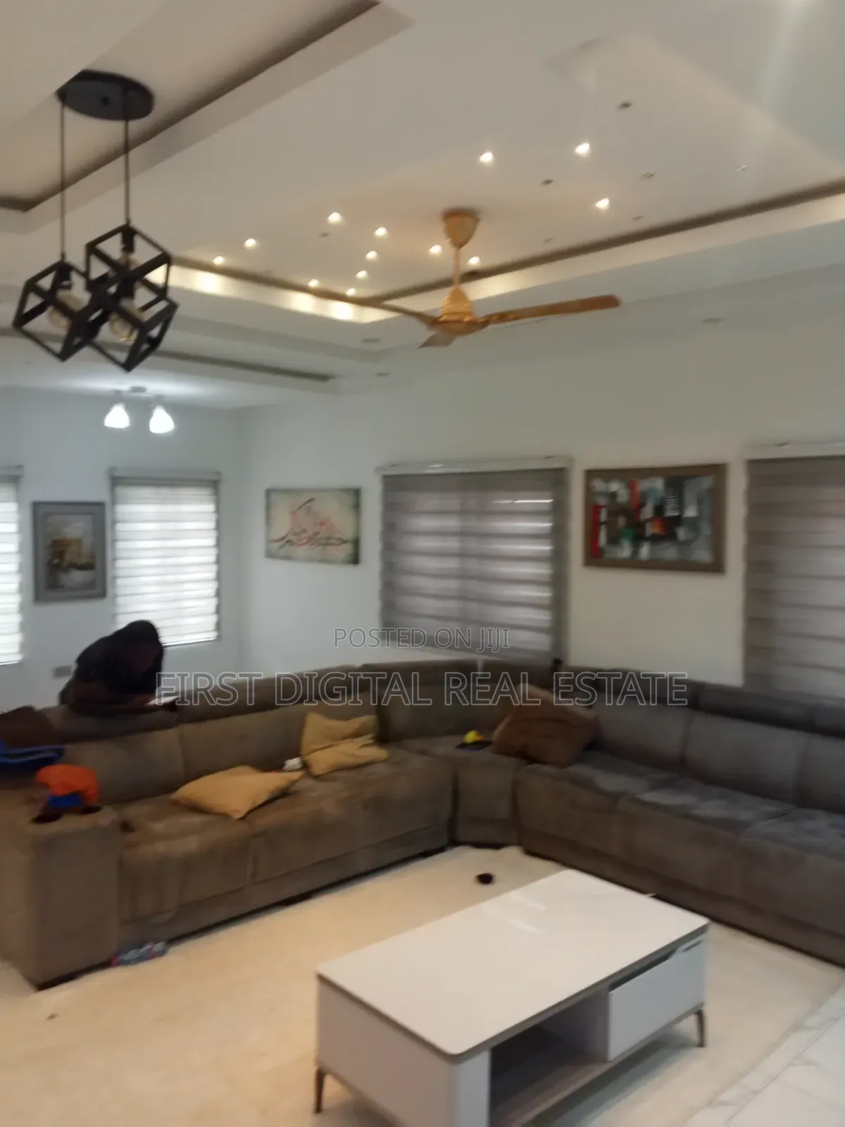 5 Bedroom for Sale at Adade