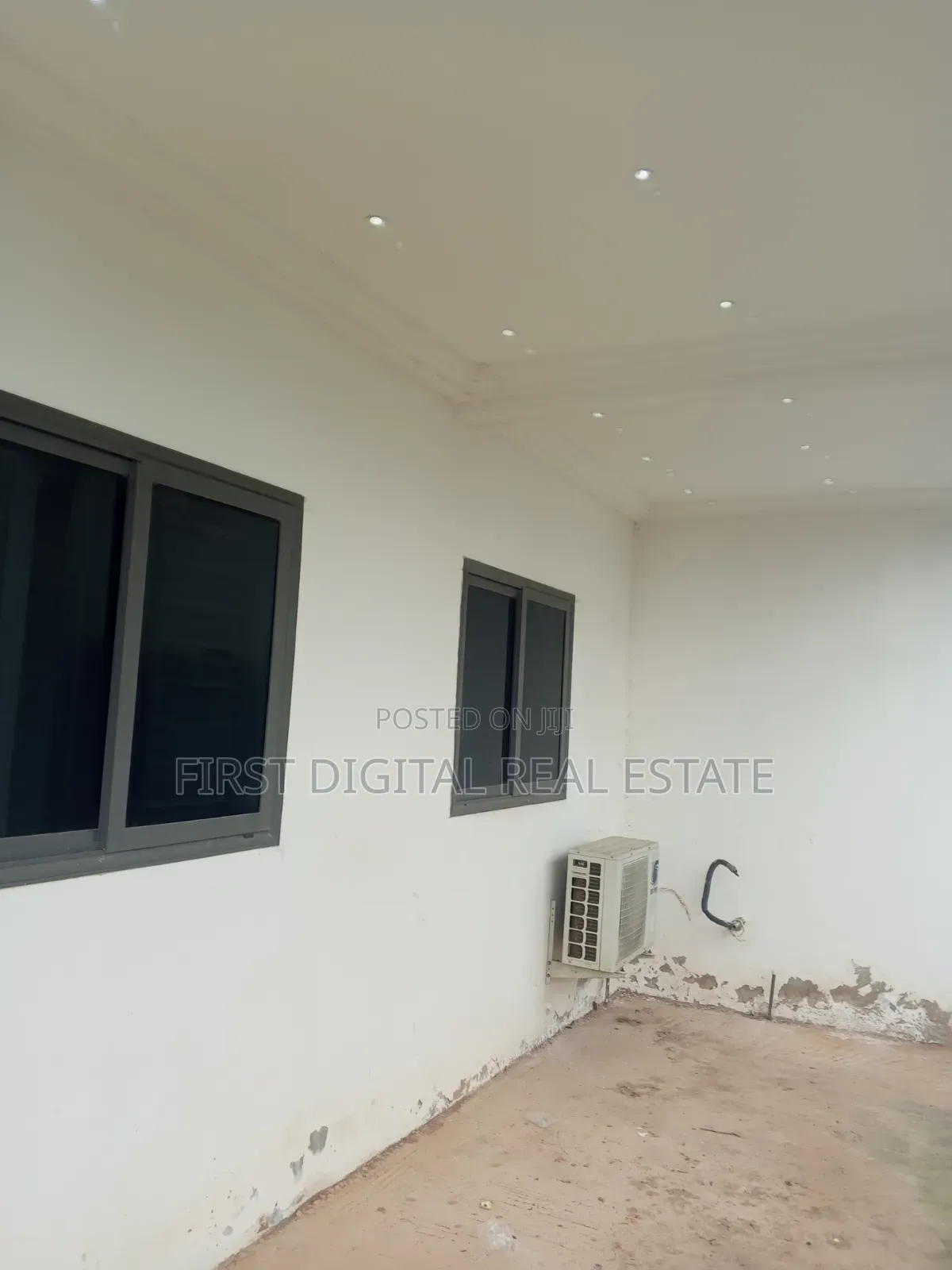 5 Bedroom for Sale at Adade