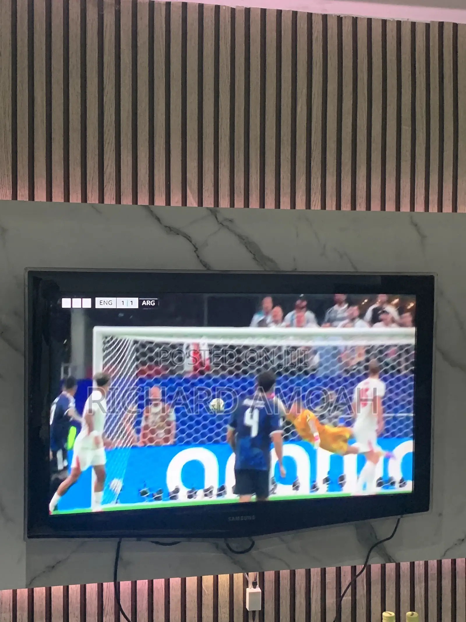 Samsung TV 40 Inch