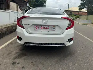 Honda Civic EX Sedan 2019 White