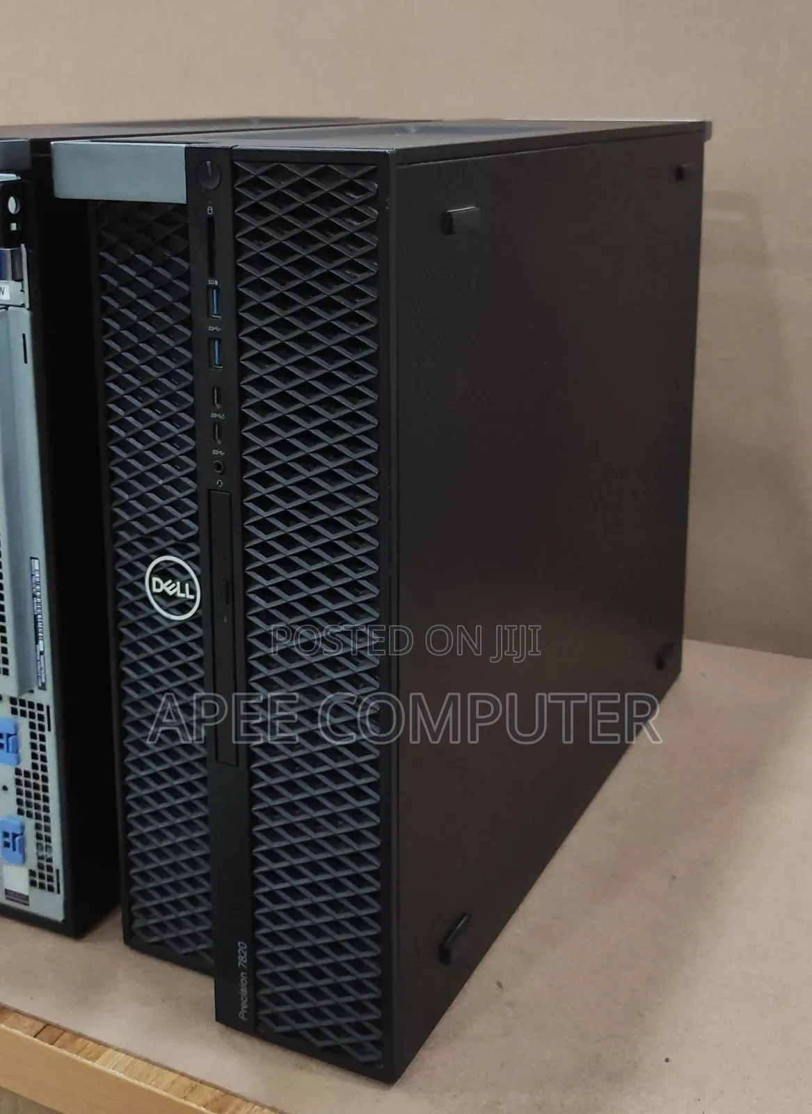 Desktop Computer Dell Precision 7820 32GB Intel Xeon HDD+SSD 3T