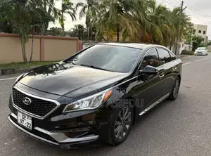 Hyundai Sonata Sport 4dr Sedan (2.4L 4cyl 6A) 2015 Black