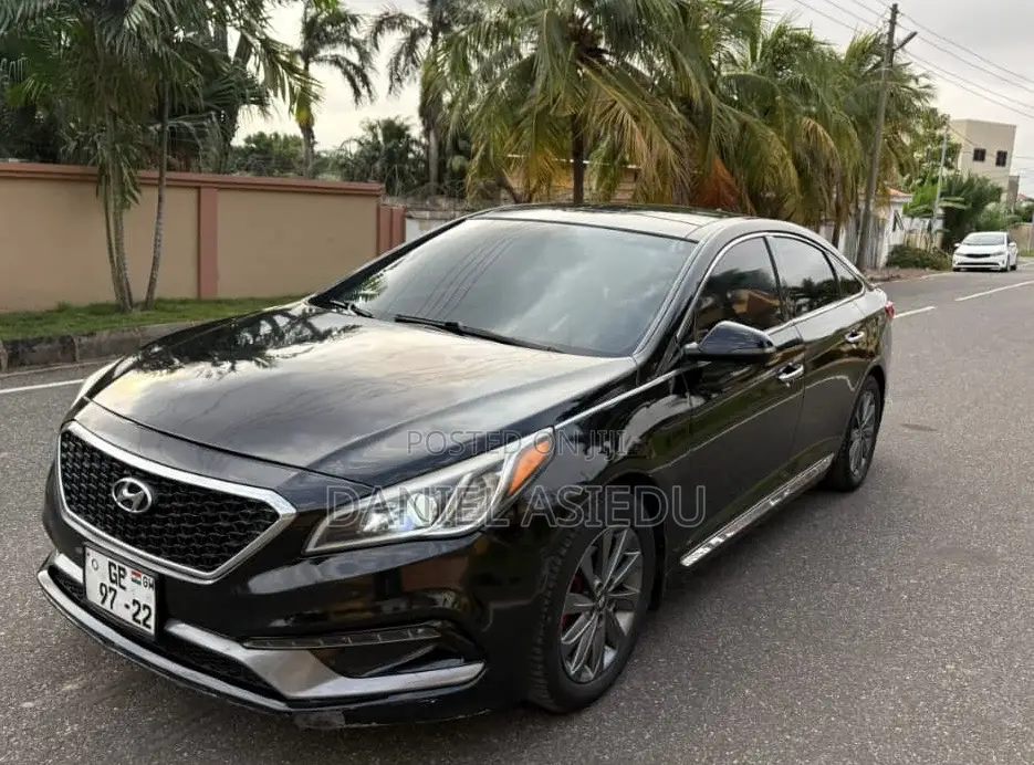 Hyundai Sonata Sport 4dr Sedan (2.4L 4cyl 6A) 2015 Black