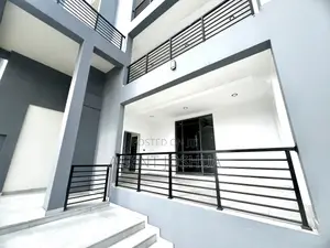 4bdrm Apartment in Marivielle Home, Manet Junction for rent