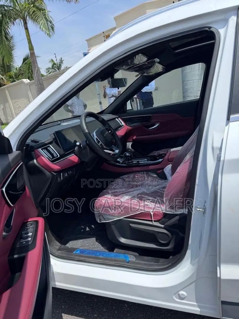 Jetour X70 Plus 2024 White