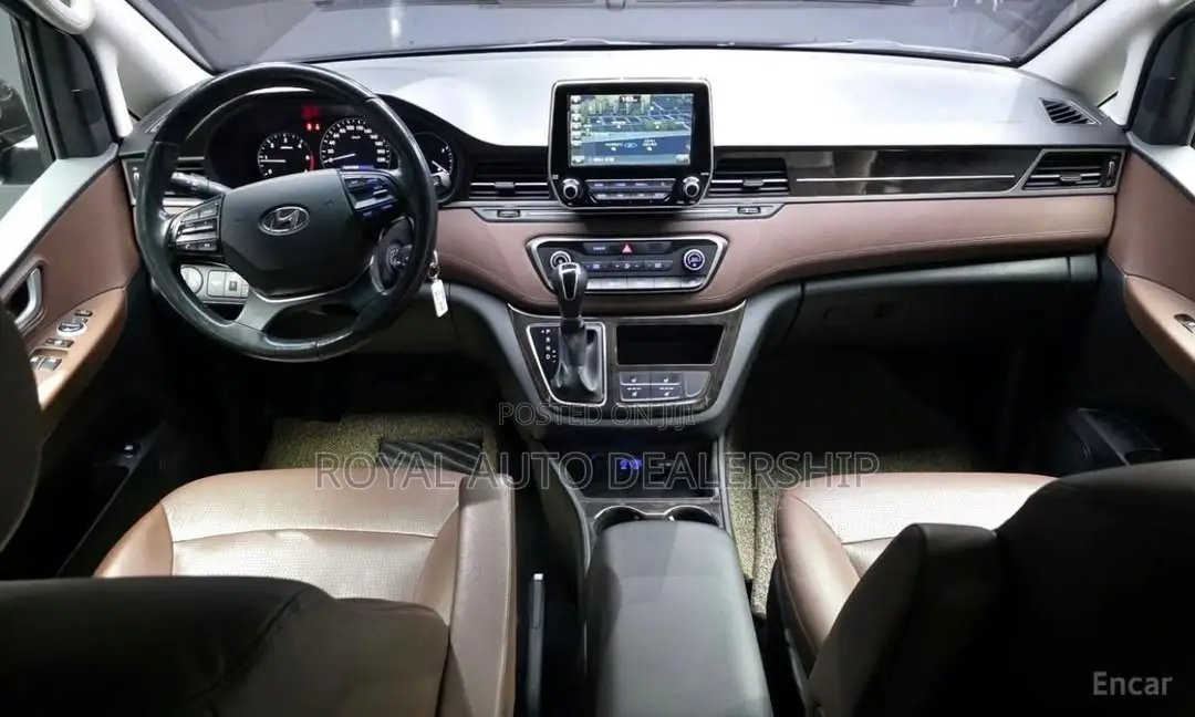 Hyundai Starex 2020 Black