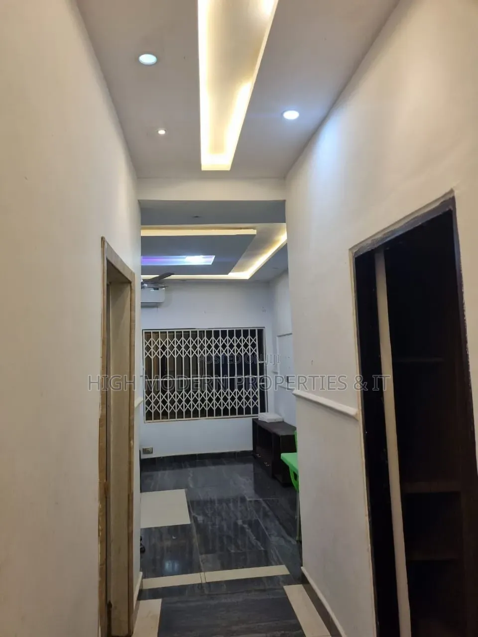 2bdrm Apartment in Bushroad, New Town for rent