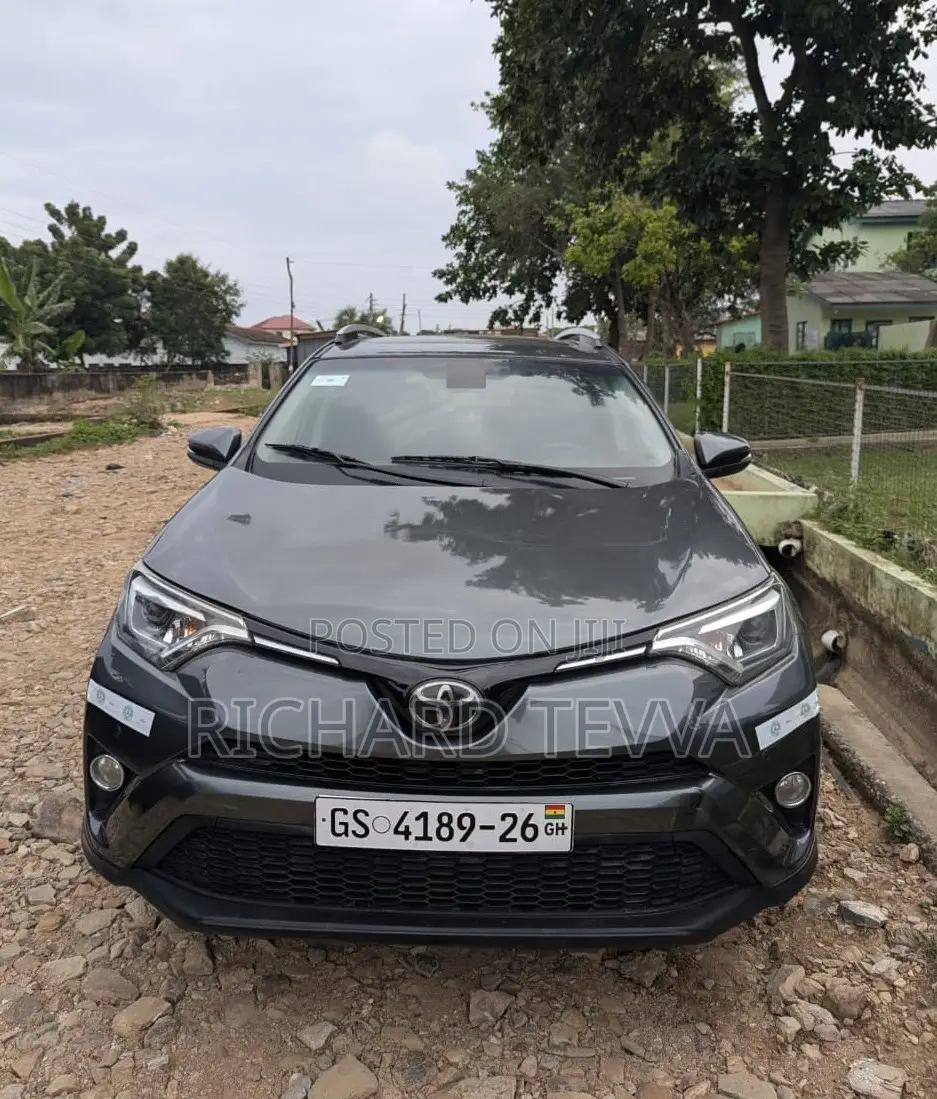 Toyota RAV4 Limited 4dr SUV (2.5L 4cyl 6A) 2015 Silver