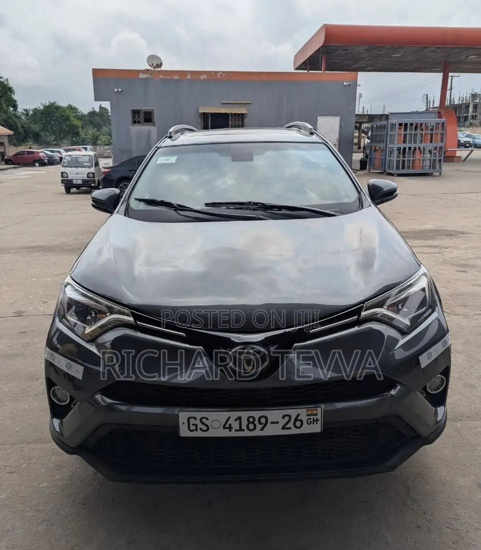 Toyota RAV4 Limited 4dr SUV (2.5L 4cyl 6A) 2015 Silver