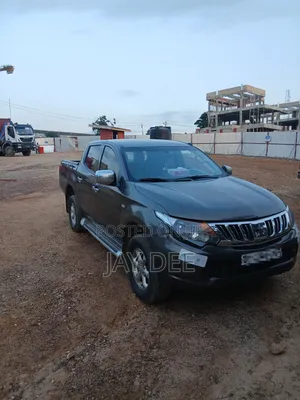 Mitsubishi L200 2018 Brown