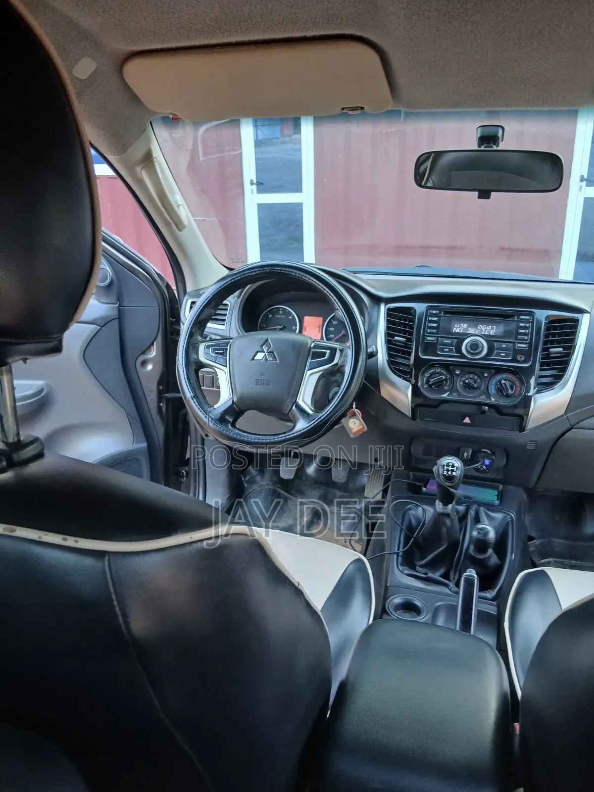 Mitsubishi L200 2018 Brown