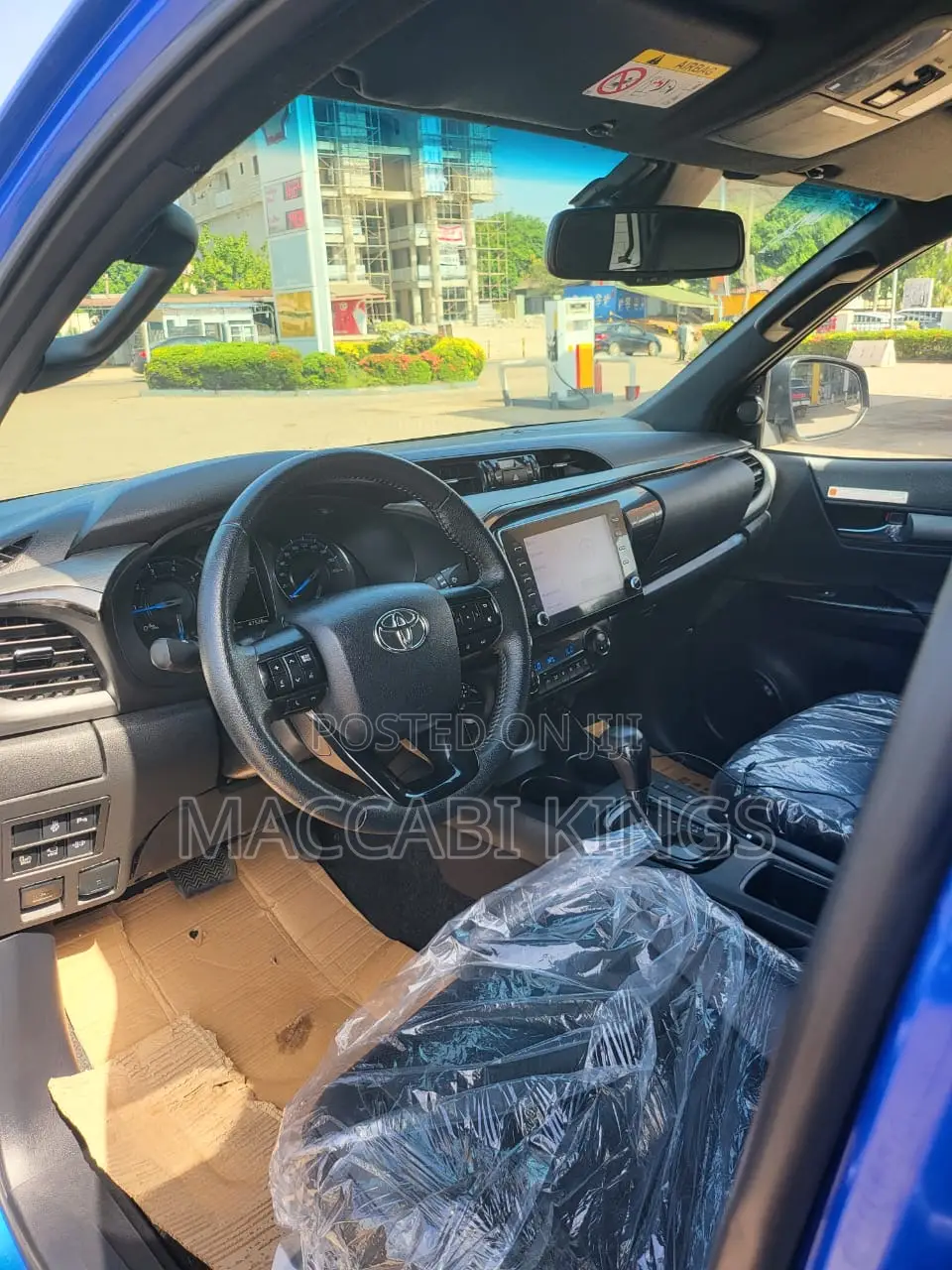 Toyota Hilux 2022 Blue