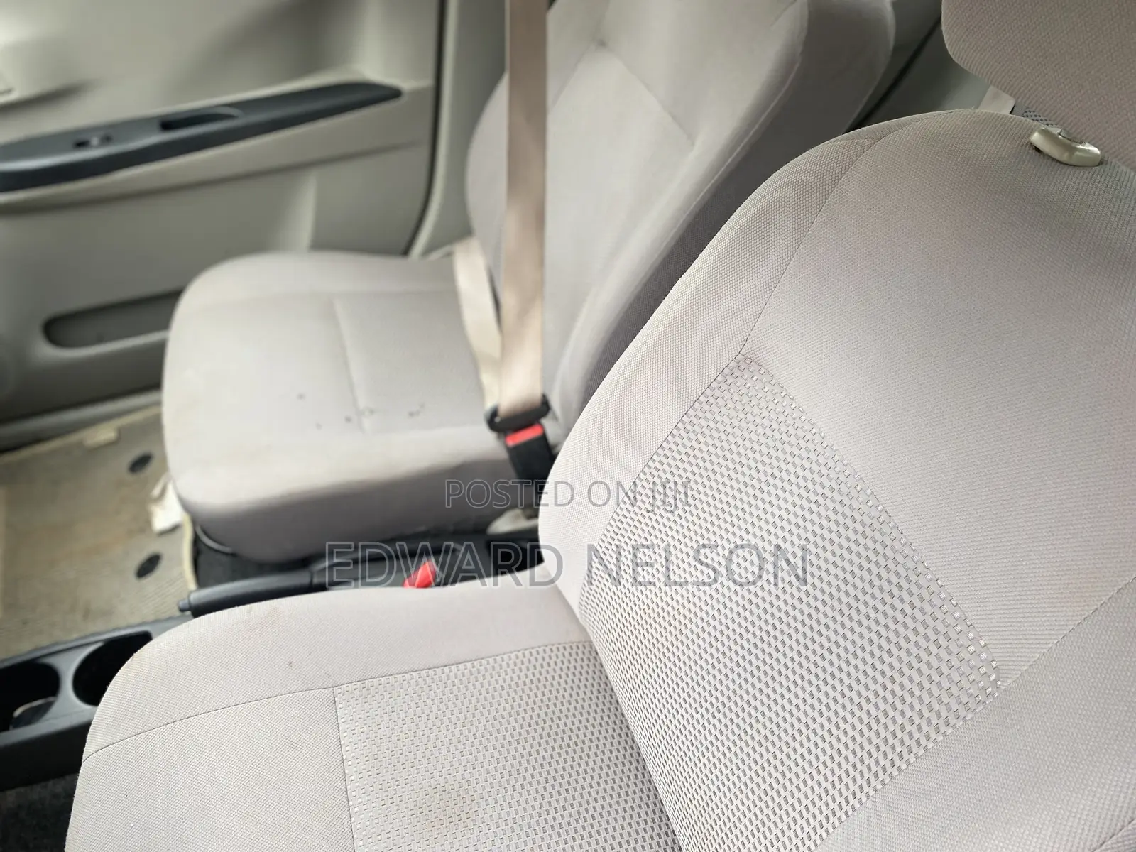 Daihatsu Mira 2016 White