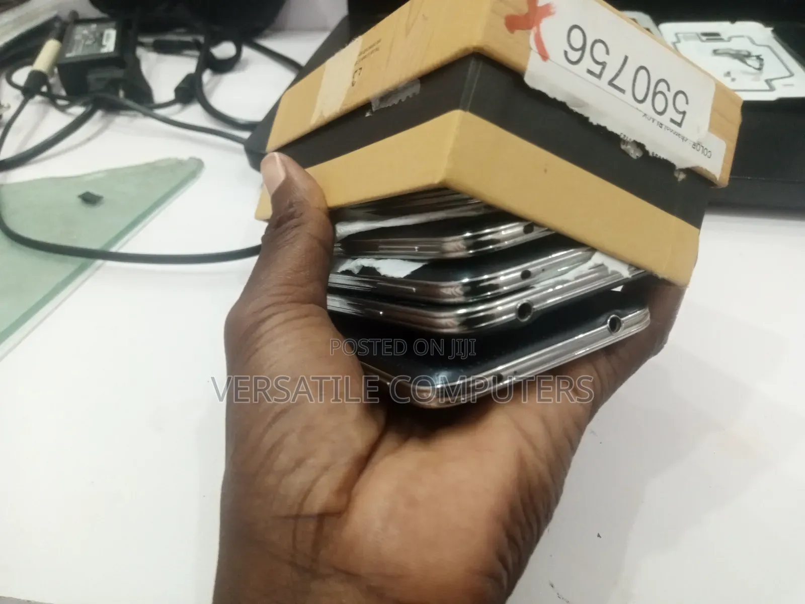 New Samsung Galaxy S5 16 GB Black