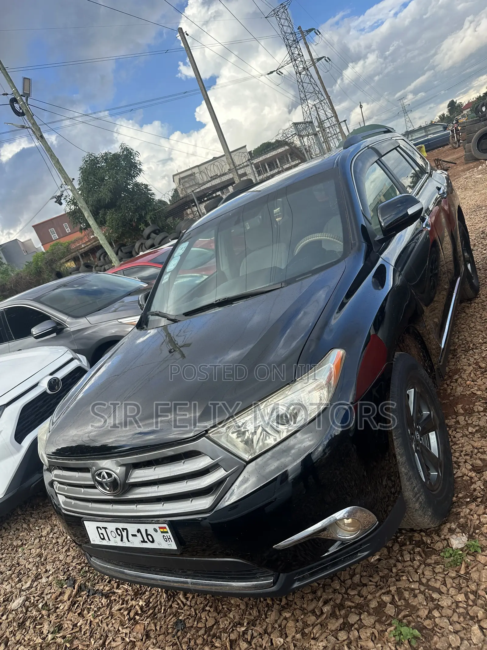 Toyota Highlander SE 2011 Black