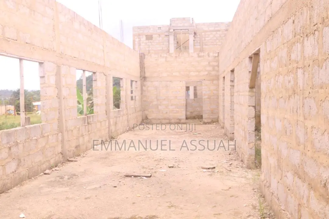 20bdrm Mansion in Nzema East Prestea-Huni Valley for sale