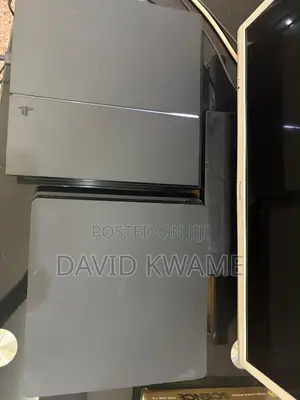 PlayStation 4 Slim