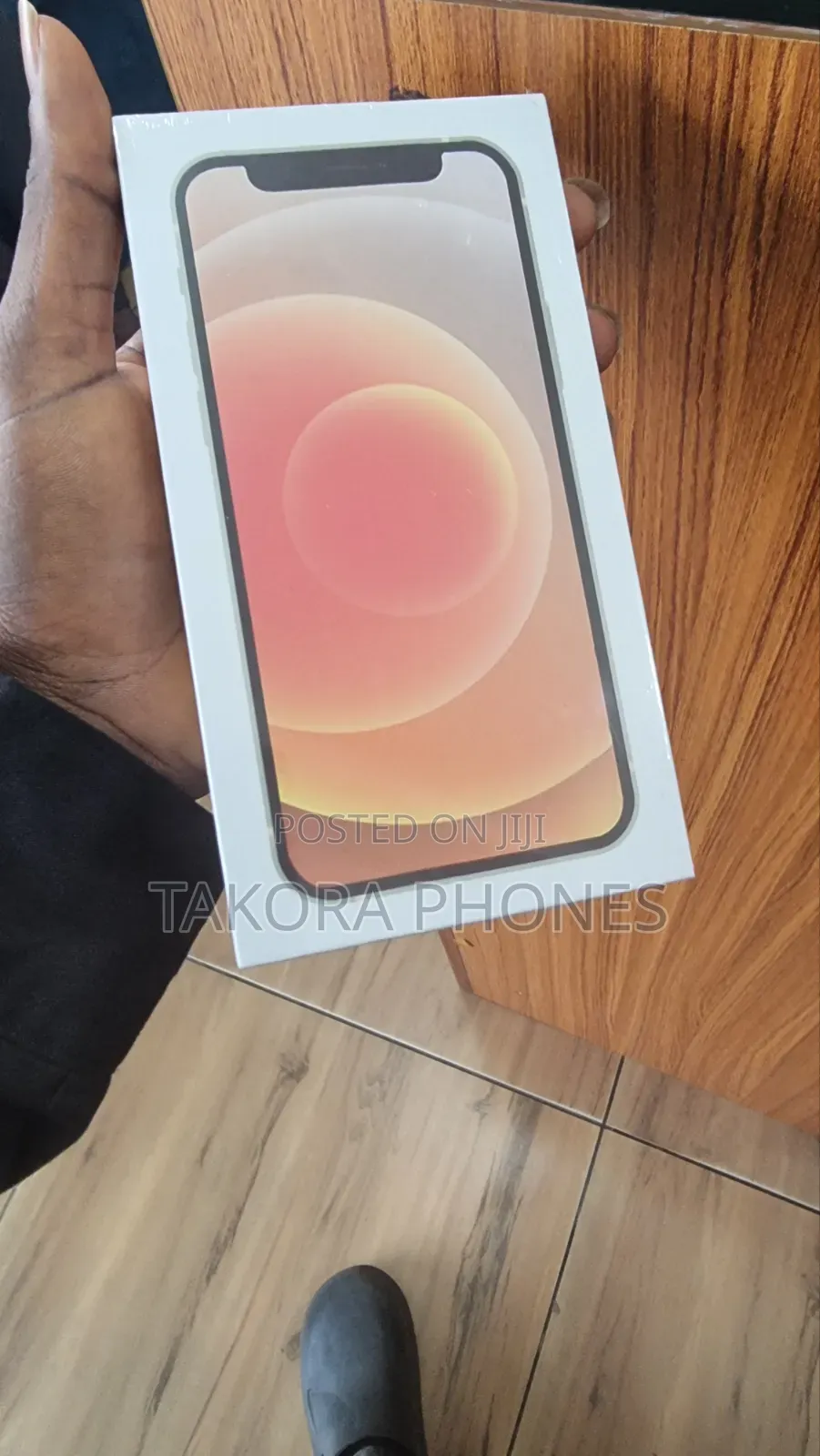 New Apple iPhone 12 64 GB White
