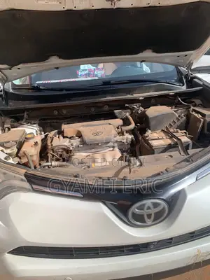 Toyota RAV4 2017 White