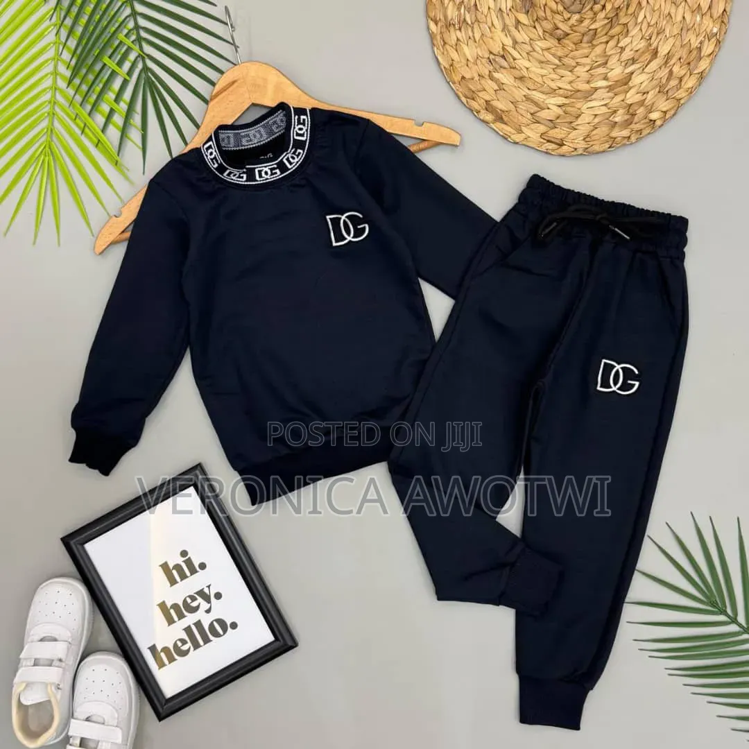Dg Causal Wear