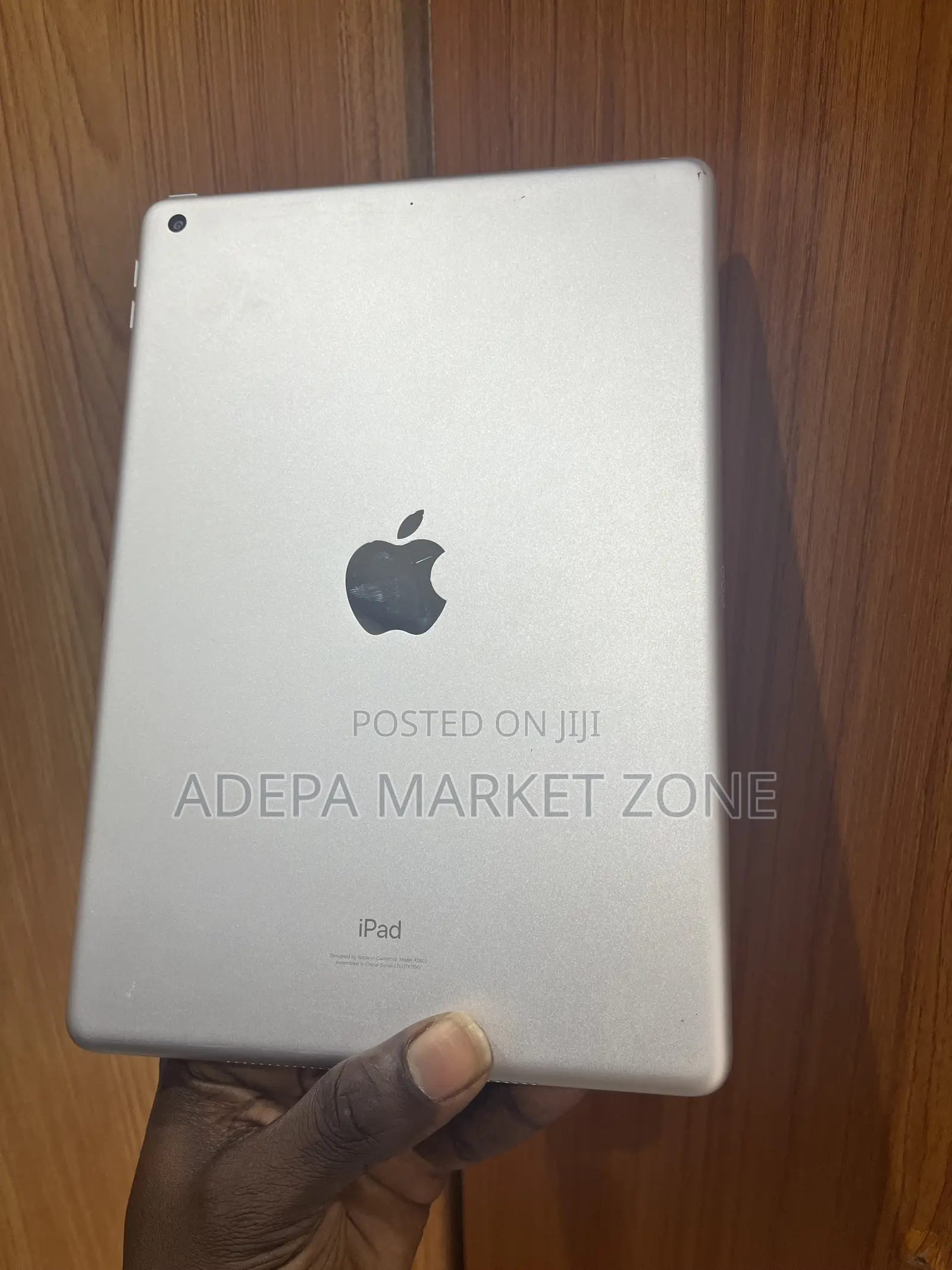 Apple iPad 10.2 (2021) 64 GB Silver