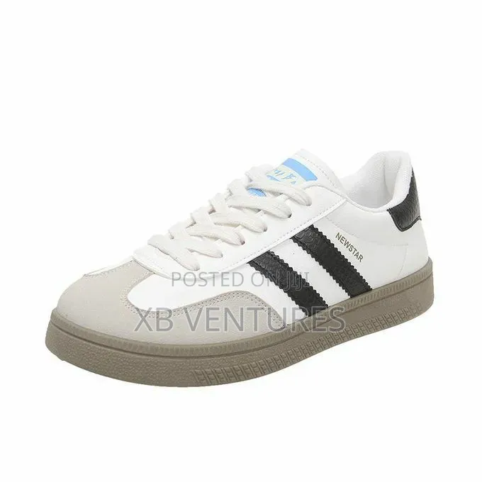 Women's Lace-Up Skate Retro Fashion Sneakers - White/Black