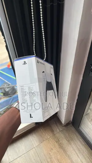 Playstation 5 Game Controller
